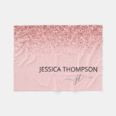 グリッター赤面ピンクシンプルスクリプトモノグラム名 フリースブランケット (正面(横))