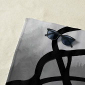 グリッド上：抽象芸術グレー、白黒 ビーチタオル (インサイチュ)