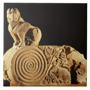 グリフィンとの淡黄色の砂岩architrave、Sanchi、MP タイル