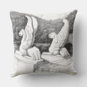 グリフィンの彫刻 モノクロ 鉛筆アート クッション (裏面)