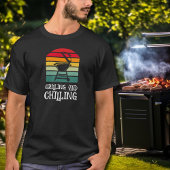 グリルと冷たいBBQ Tシャツ