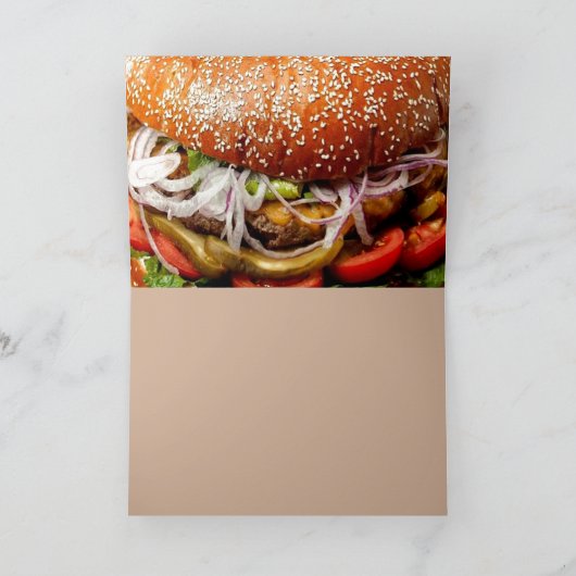 グリルのマスターの父の日のハンバーガーのチーズバーガー カード (内部)