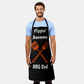 グリルマスターパパBBQ エプロン (着用した状態)