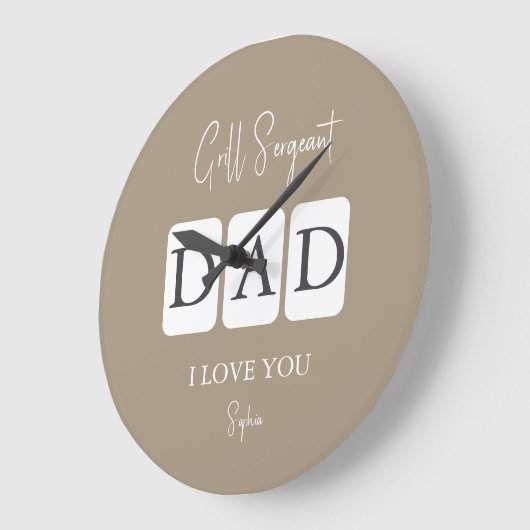 グリル軍曹パパ愛する名前カスタマイズ ラージ壁時計 (傾斜)