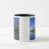 グリンネル岬とアレン山が〜に反射する マグカップ (中央)