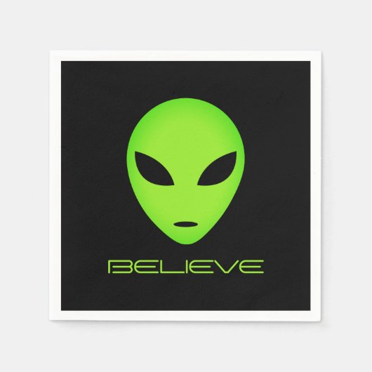 グリーンおもしろいエイリアンヘッドカスタムバースデーパーティー スタンダードカクテルナプキン (正面)