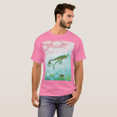 グリーンおもしろいカエルが池に飛び込むイラストレーション Tシャツ (正面フル)