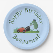 グリーンおもしろいカエルの芝刈り漫画 ペーパープレート (正面)