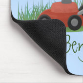 グリーンおもしろいカエルの芝刈り漫画 マウスパッド (コーナー)