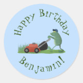 グリーンおもしろいカエルの芝刈り漫画 ラウンドシール (正面)