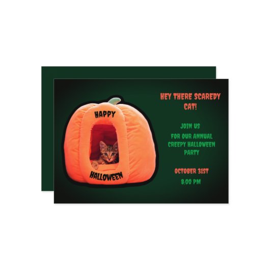 グリーンかわいい猫オレンジカボチャ子猫ハロウィン 招待状 (正面/裏面インサイチュ)