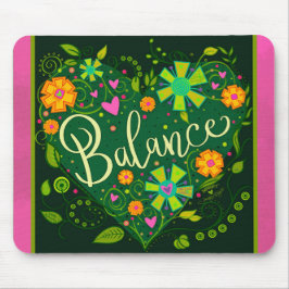 グリーンかわいらしハートのバインスパイアランス感度 マウスパッド