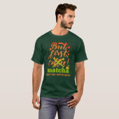 グリーンが最初の抹茶おもしろいラテドリンカー Tシャツ (正面フル)