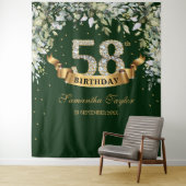 グリーンが茂るユーカリの葉のゴールドの誕生日 タペストリー (インサイチュ)