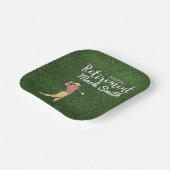 グリーンでゴルフをする男とゴルフハッピーリタイアメント  ペーパープレート (傾斜あり)