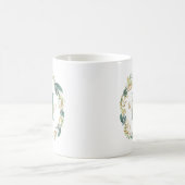 グリーンとゴールドの花環モノグラム コーヒーマグカップ (中央)