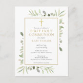 グリーンと水彩の葉のデザインが施された、エレガントな金色の十字架が特徴の、初めての聖体拝領の招待状で インビテーションポストカード (正面)