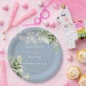 グリーンと花のストリングライト ダスティーブルー ウェディング ペーパープレート (パーティー)