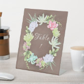 グリーンと花の美しいリース ブライダルシャワーテーブル 台座サイン (インサイチュ)