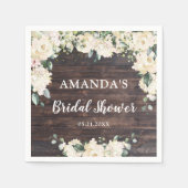 グリーンと葉の飾りが付いた、素朴な木製のボヘミアンスタイルの白いバラ スタンダードカクテルナプキン (正面)