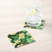グリーンと金ゴールドセントパトリックの日シャムロック スクエアペーパーコースター (インサイチュ)