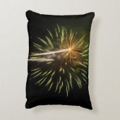 グリーンと金ゴールド花火ホリデーお祝い アクセントクッション (裏面(縦))