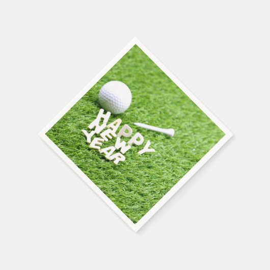 グリーンにゴルフボールを付けたゴルファーにとって新年おめでとう スタンダードカクテルナプキン (角)