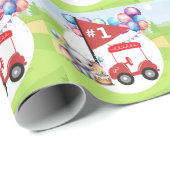 グリーンに赤いゴルフカートを付けたゴルフの第1の誕生日 ラッピングペーパー (ロールコーナー)