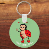グリーンのLadybugのみGood Vibes キーホルダー (裏面)