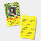 グリーンひまわり 自閉症アラート フォトIDと必要事項 バッジ (正面＆裏面)