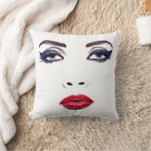 グリーンアイズレッドリップスウーマン顔オリジナル化粧アート クッション (ブランケット)
