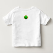 グリーンアイリッシュビールを飲むセントパトリックのデイキャット トドラーTシャツ (裏面)