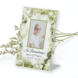 グリーンアジサイ水彩葬儀記念館 台座サイン