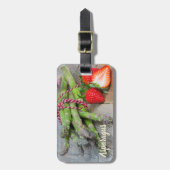 グリーンアスパラガスとイチゴ ラゲッジタグ (正面縦)