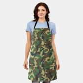 グリーンアーミーカモフラージパターンキャンプ エプロン (着用した状態)