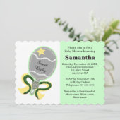 グリーンイエロースタベビーシャワーラトル 招待状 (スタンド正面)