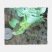 グリーンイグアナ フリースブランケット (正面(横))