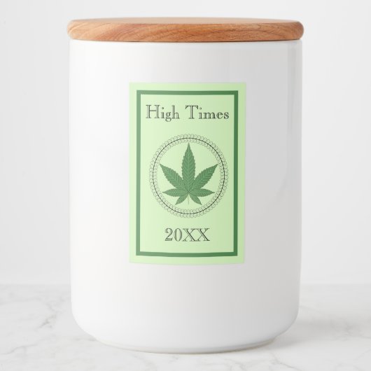 グリーンウィード葉の木の渦巻きトリムのストラパーソナライズされたッシュ フードラベル (正面)