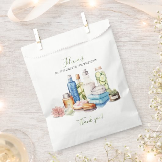 グリーンウォーターカラースパとウェルネスバチェロレッテ フェイバーバッグ (クリップ留めされた状態)