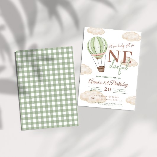 グリーンエアバルーンは彼女は熱心な誕生日ではない 招待状