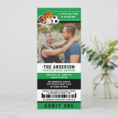 グリーンオールスタースポーツチケットカップルのシャワーフォト 招待状 (スタンド正面)