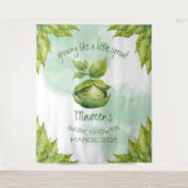 グリーンカスタムイラストネイチャーベイビーシャワー タペストリー (正面)
