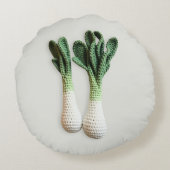グリーンガーデナーミニマリストクロチェットリークヤーンアート ラウンドクッション (裏面)
