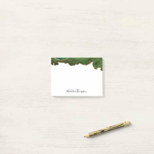 グリーンガーリーベルベットアゲートゲードスクリプトタイポグラフィ ポストイット (デスク上)