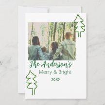 グリーンクリスマスツリーの家族写真 現代的