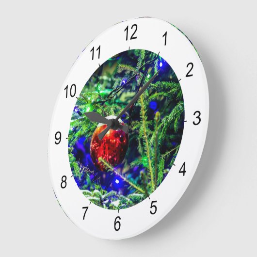 グリーンクリスマスツリーレッドボール ラージ壁時計 (傾斜)