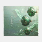 グリーンクリスマスボール フリースブランケット (正面(横))