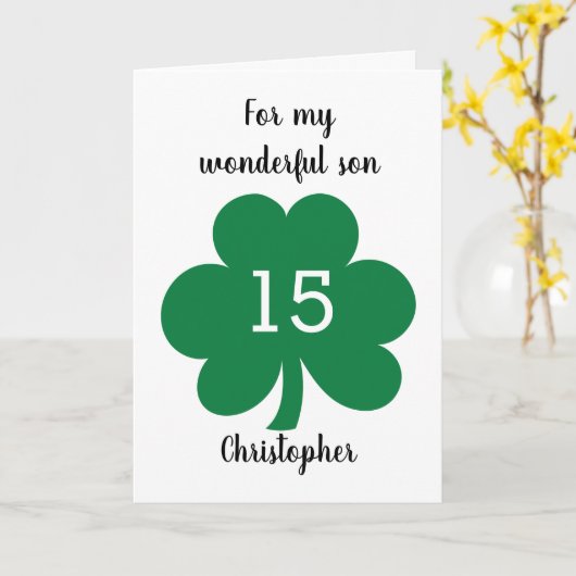 グリーンクローバーリーフセントパトリックの日15誕生日 カード (黄色い花)