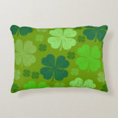 グリーンクローバー、ラッキークローバー、サンパトリックの日 アクセントクッション (正面)
