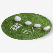 グリーングラスにティーを付けたゴルフボールレッツパーティー ペーパープレート (アングル)